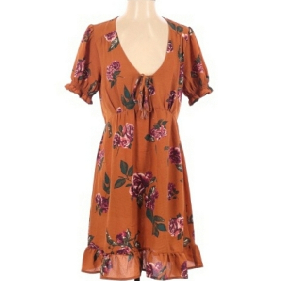 *NEW! V NECK TIERED RUFFLE MUSTARD FLORAL PRINT DRESS SIZE SMALL YELLOW - Picture 3 of 11